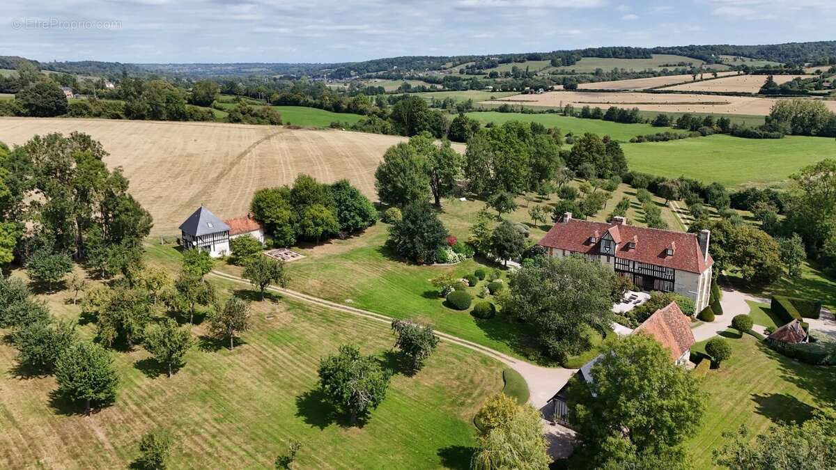 Normandie - pays d’auge – calvados – livarot pays d’auge – manoir ismh origine xvème siècle sur domaine boisé - photo 6