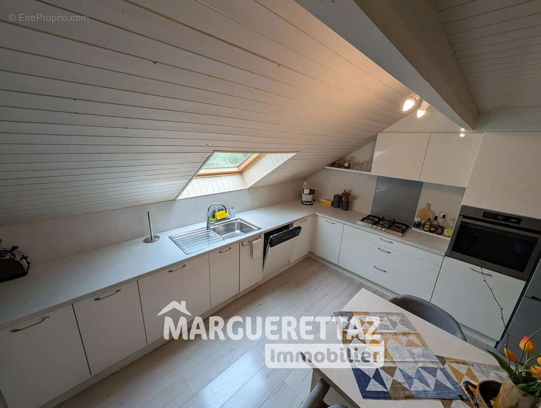 Appartement à SAINT-JEOIRE