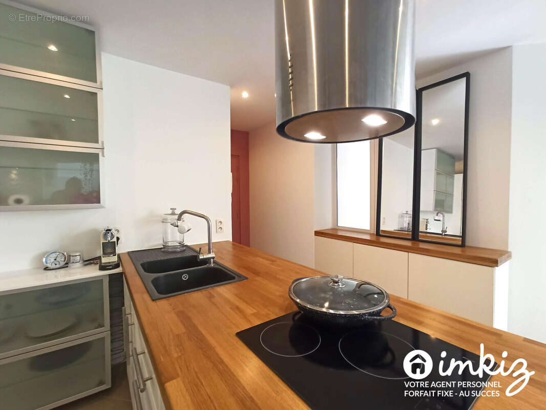Appartement à PARIS-19E