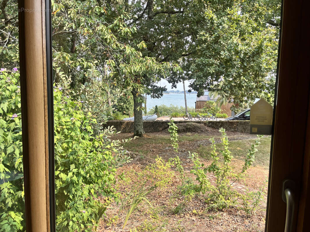 Maison à LARMOR-BADEN