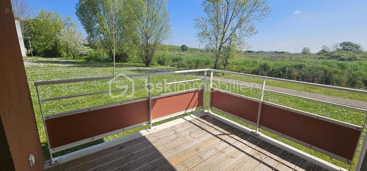 Appartement à AMBES