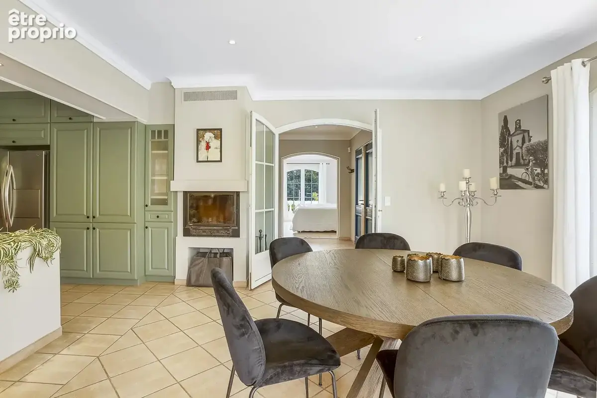 Proche Lorgues - Magnifique propriété de 218 m² + Appartement indépendant -Terrain de 8000m² - photo 16