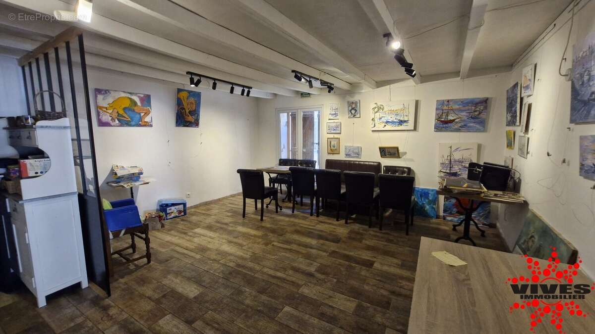 Commerce à CAPESTANG