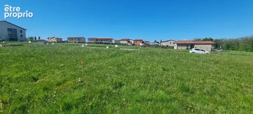 Terrain à MONTANAY