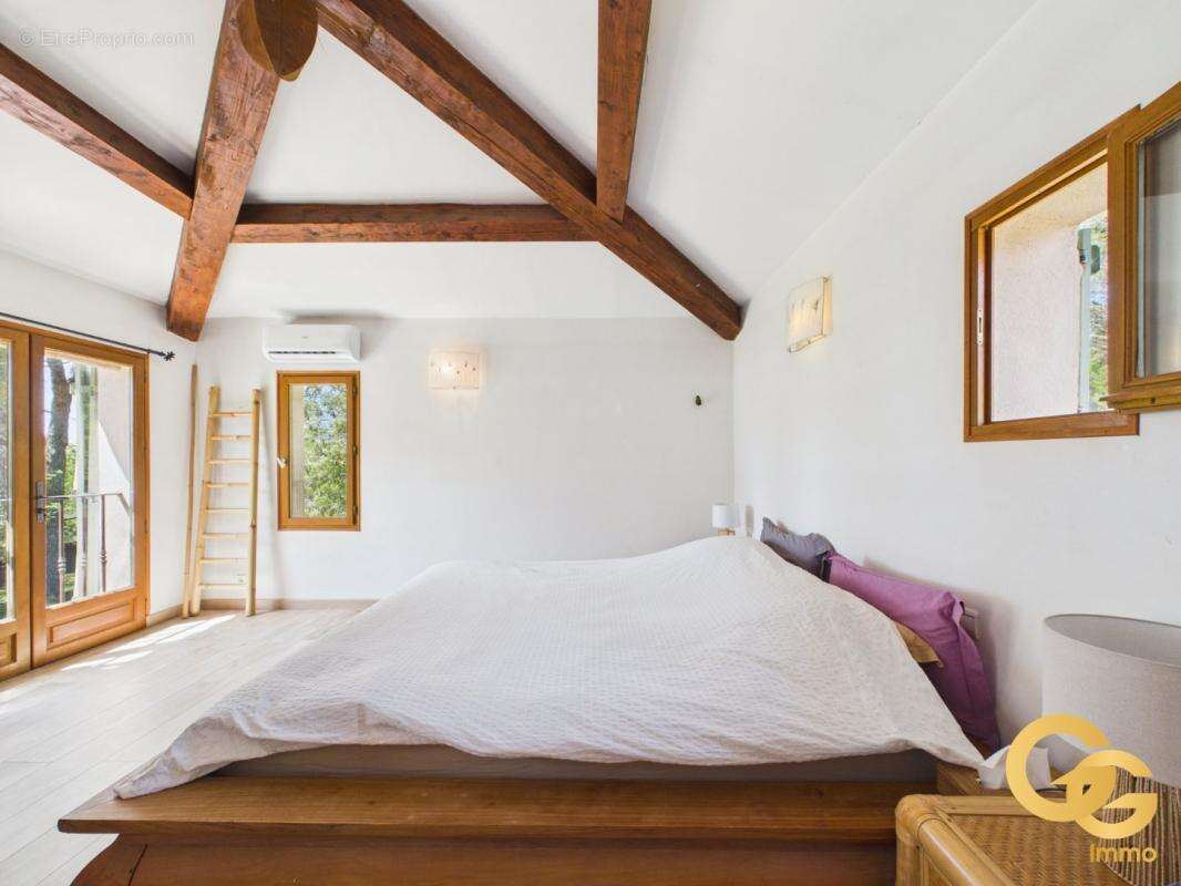 Maison à FAYENCE