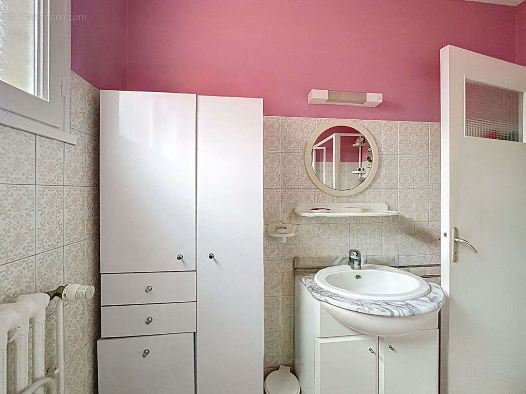 Maison à MINIAC-MORVAN