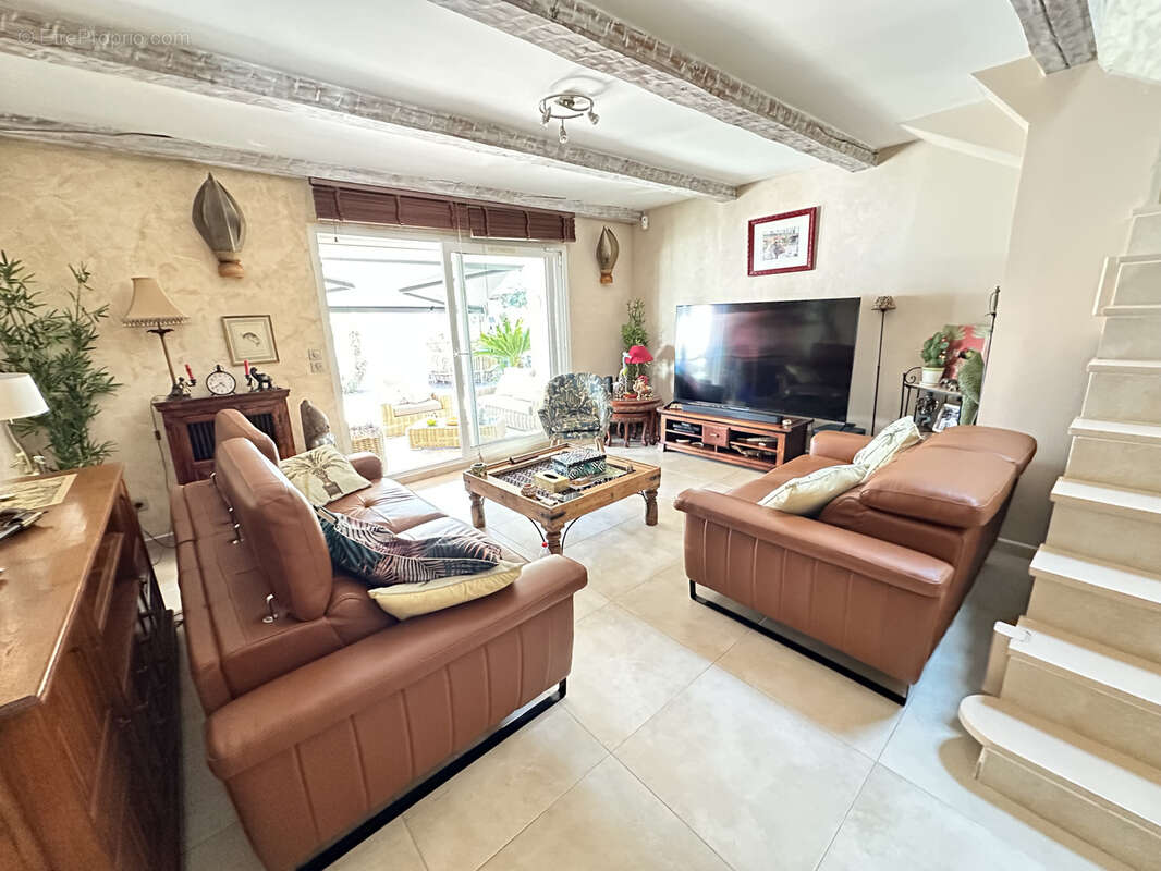 Maison à SIX-FOURS-LES-PLAGES