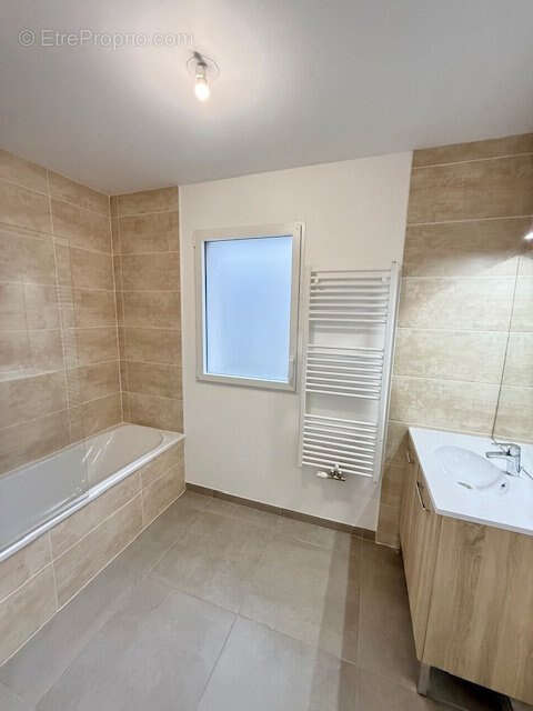 Appartement à DIVONNE-LES-BAINS