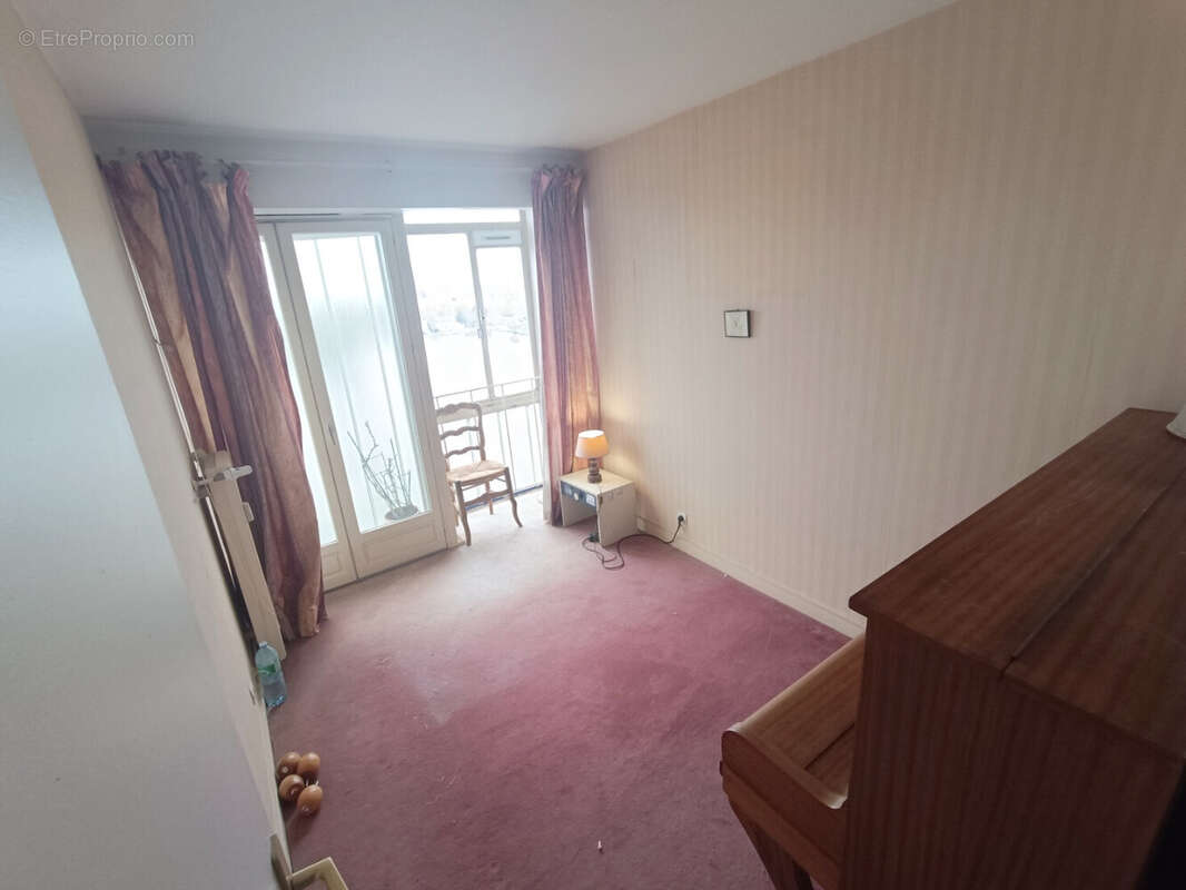 Appartement T5 avec garage et cave - photo 6
