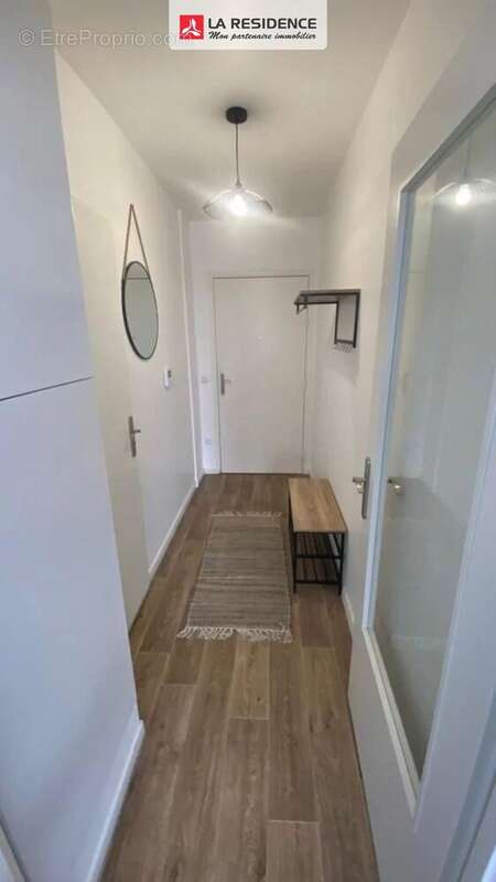 Appartement 31 m² à Trappes  - photo 3