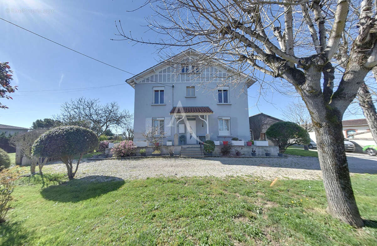 Maison à MONTAUBAN