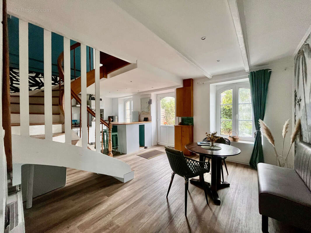 Maison à PLEUMEUR-BODOU