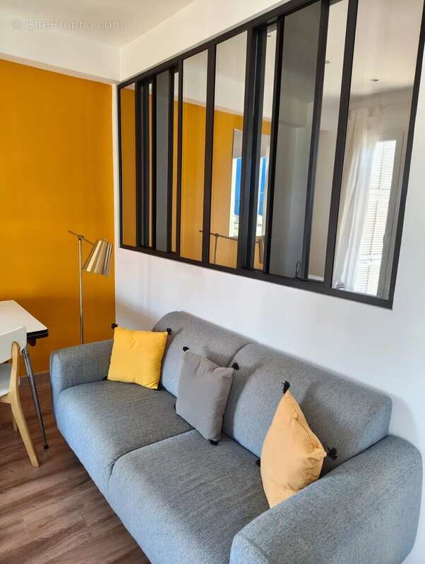 Carré d’Or : Studio 25 m² + Pièce Indépendante 16 m² (40+ m² au total) - photo 2