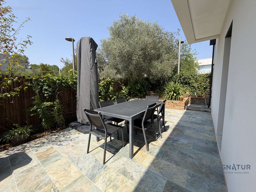 RARE - Villa contemporaine 5 pièces - 4 chambres - garage - piscine - photo 3