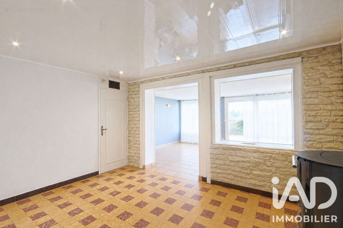 Maison 82 m² à Saint-Nicolas  - photo 5