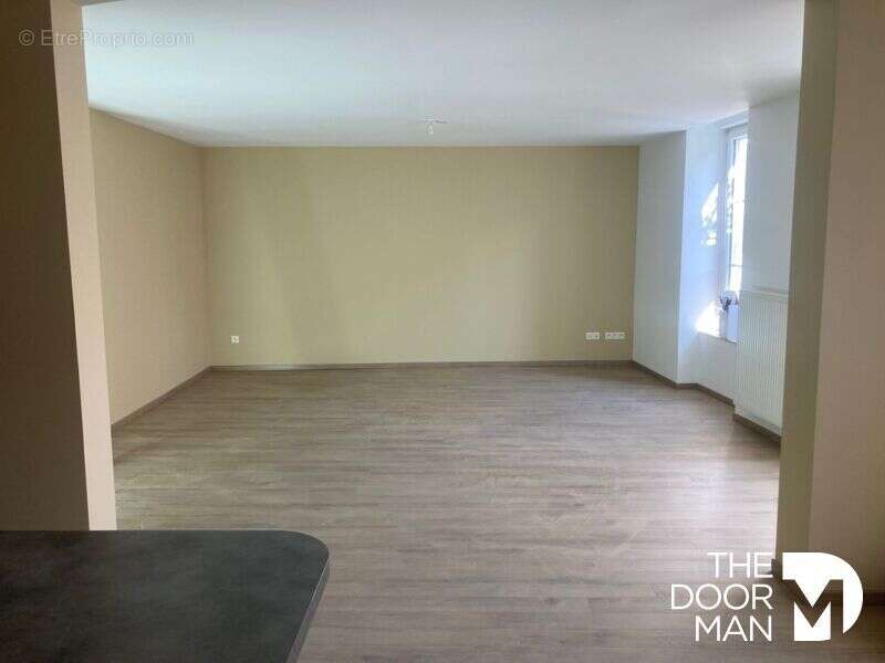 Appartement à BOURBONNE-LES-BAINS