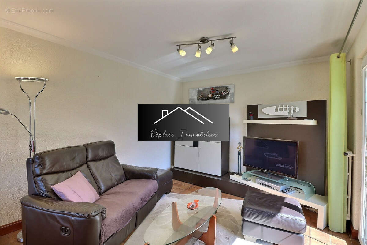 Maison à CRANVES-SALES