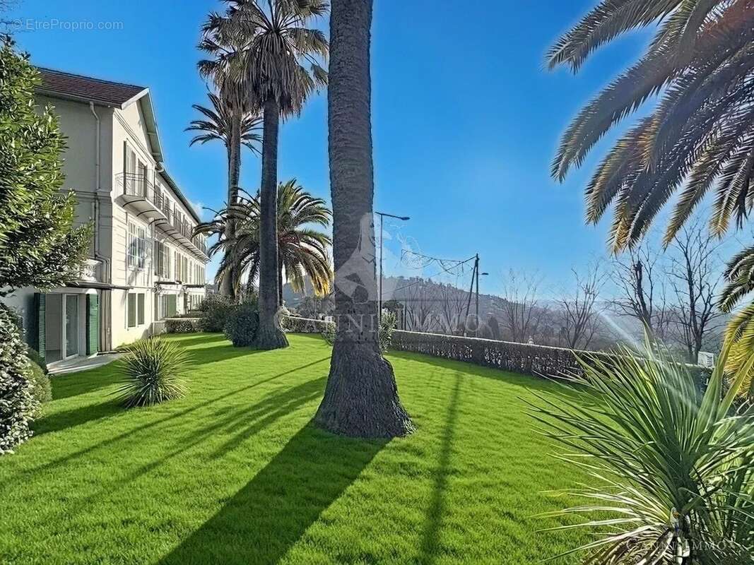 Appartement à GRASSE