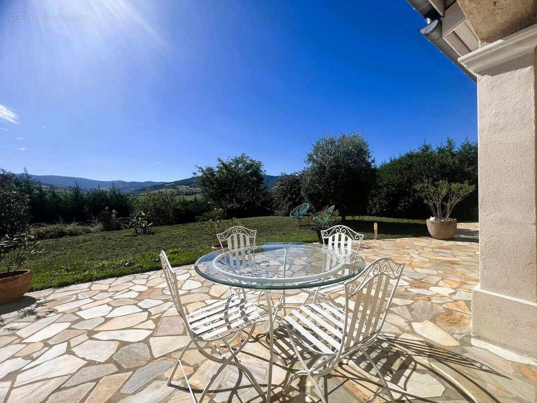 Maison à SAINT-CHAMOND