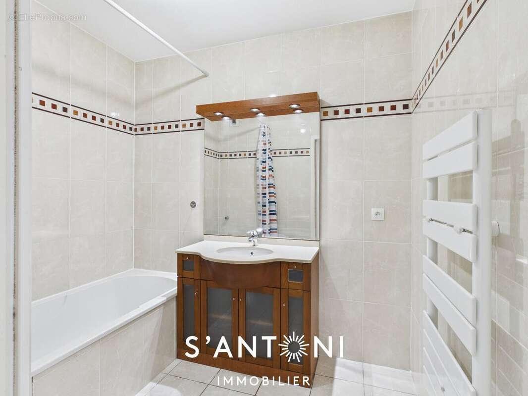 Appartement à BEZIERS