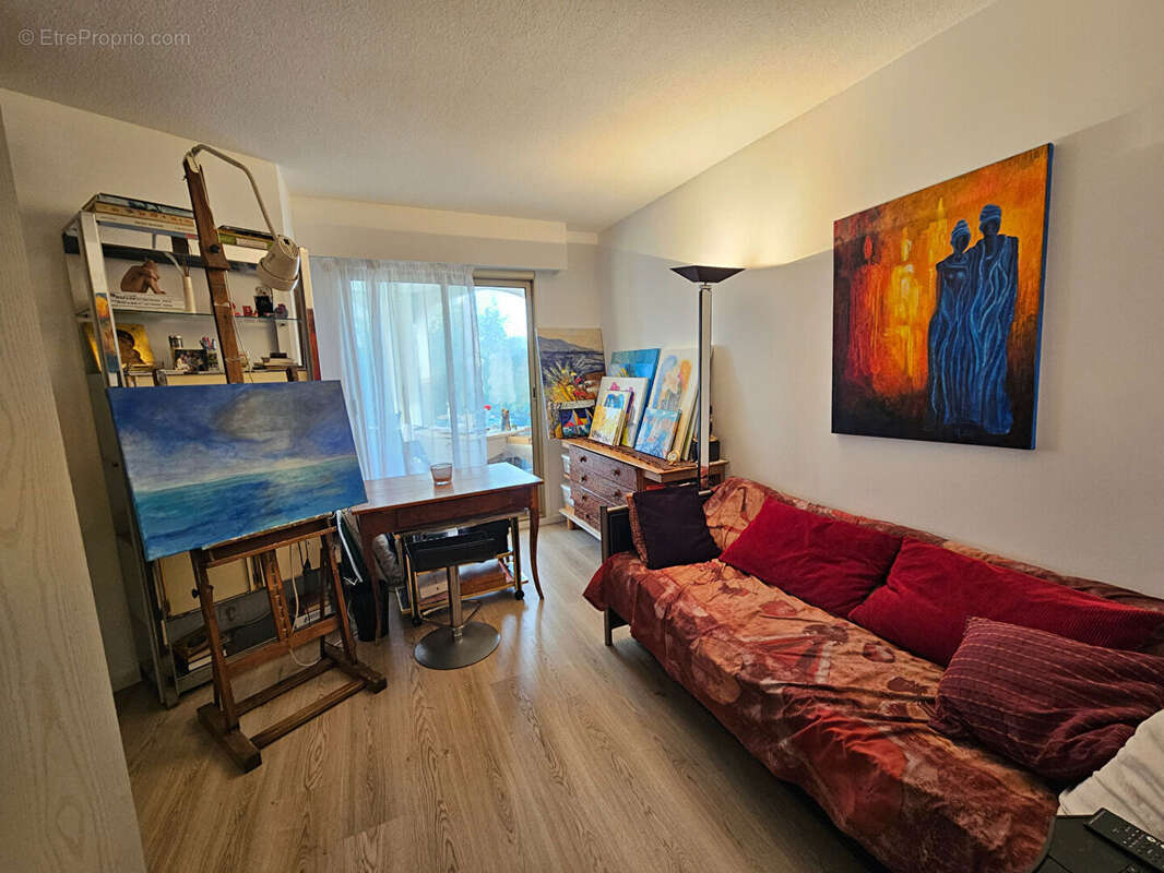 Appartement à MANDELIEU-LA-NAPOULE