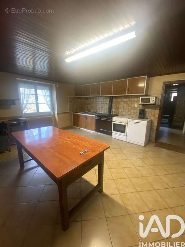 Maison 120 m² à Viane  - photo 3