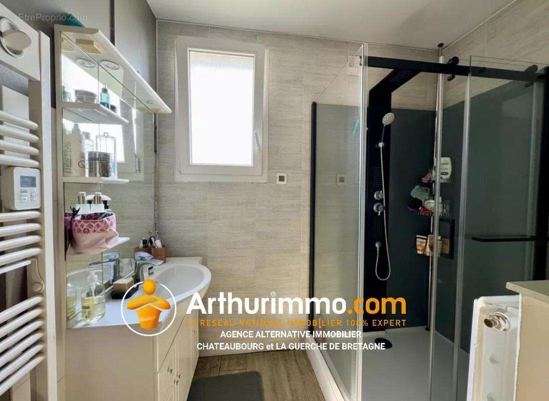 Maison à LA GUERCHE-DE-BRETAGNE