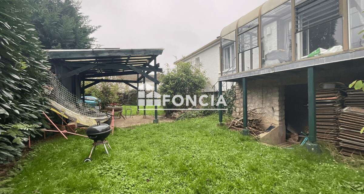 Maison à SAINT-VRAIN