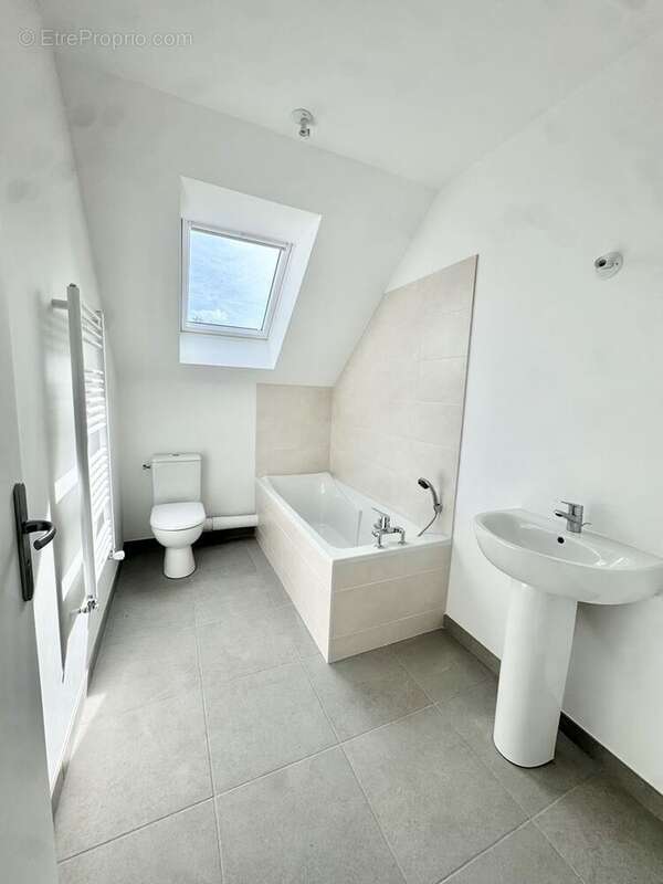 Maison à SAINT-PRIX