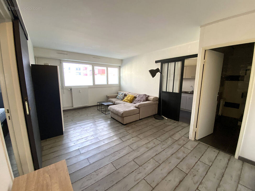 Appartement à BORDEAUX
