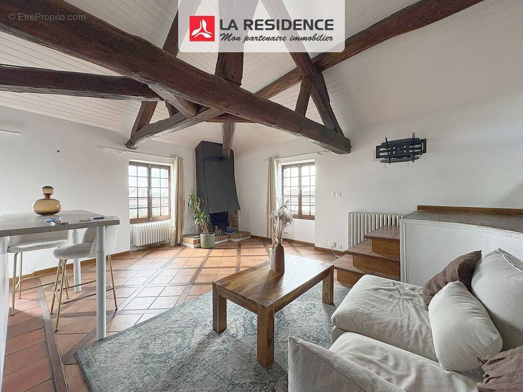 Appartement 35 m² à Montigny-Les-Cormeilles  - photo 1