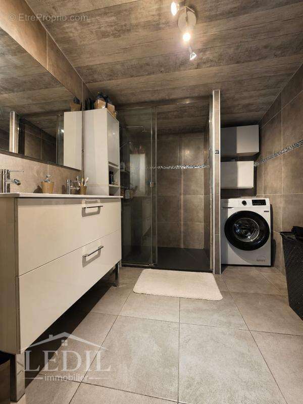 Appartement à LA PENNE-SUR-HUVEAUNE