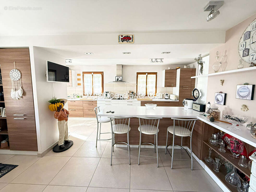 Maison à HOUILLES