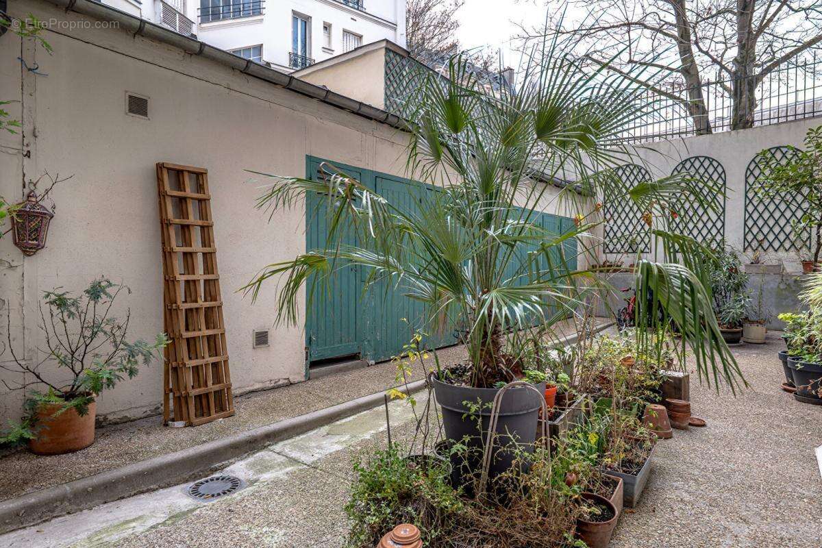 Appartement à PARIS-19E
