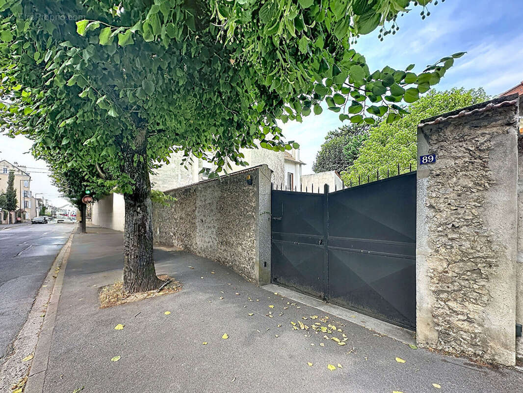 Maison Bourgeoise de 10 pièces + F2 Meaux - photo 12