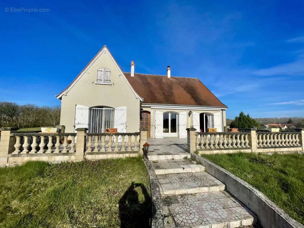 Maison à VILLEDIEU-SUR-INDRE