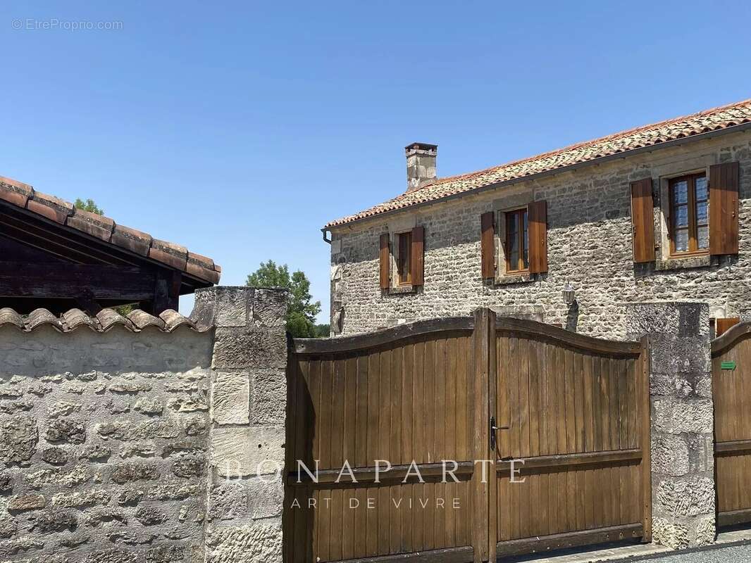 Exclusivité – maison de caractère avec extension contemporaine, entre authenticité et art de vivre - photo 20
