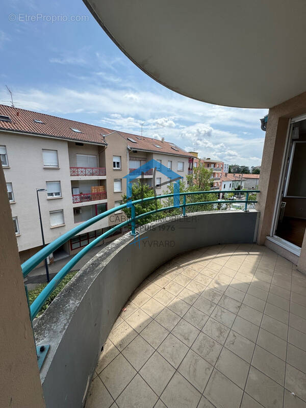 Appartement à DECINES-CHARPIEU