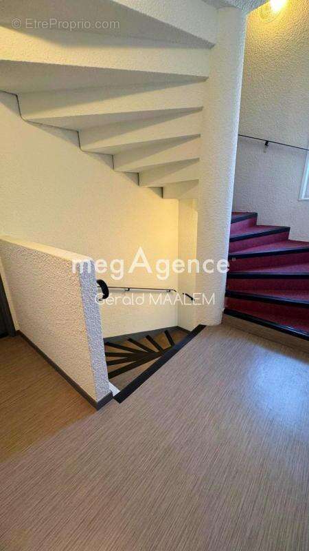 Studio de 23m² avec cave et parking à Saint Raphaël - photo 7