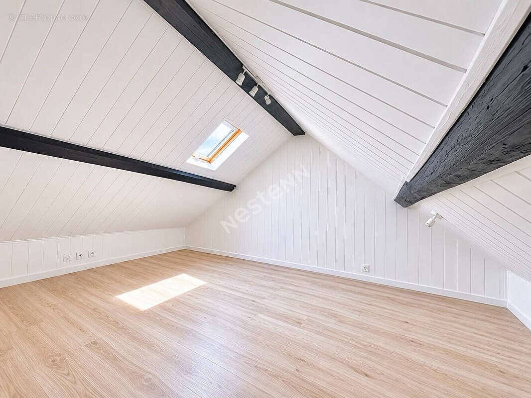 Maison à BELLOY-EN-FRANCE