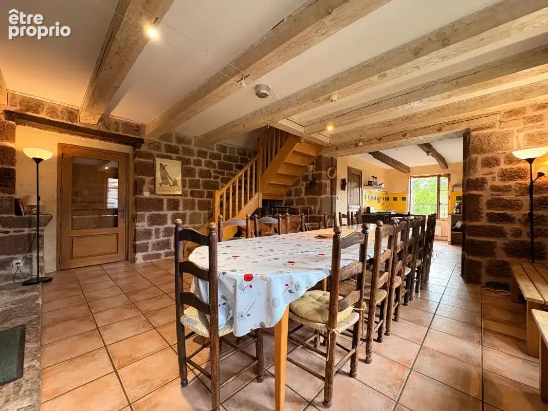 Maison en pierre avec terrasse – Un lieu plein de charme entre Conques et Marcillac - photo 5