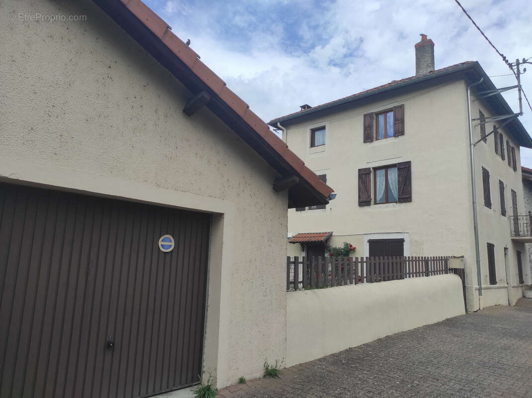 Maison à RETOURNAC