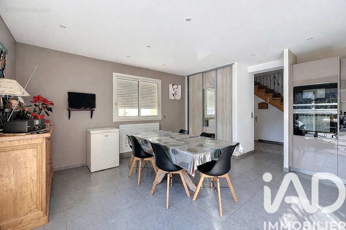 Photo 8 - Maison à TOURRETTES-SUR-LOUP