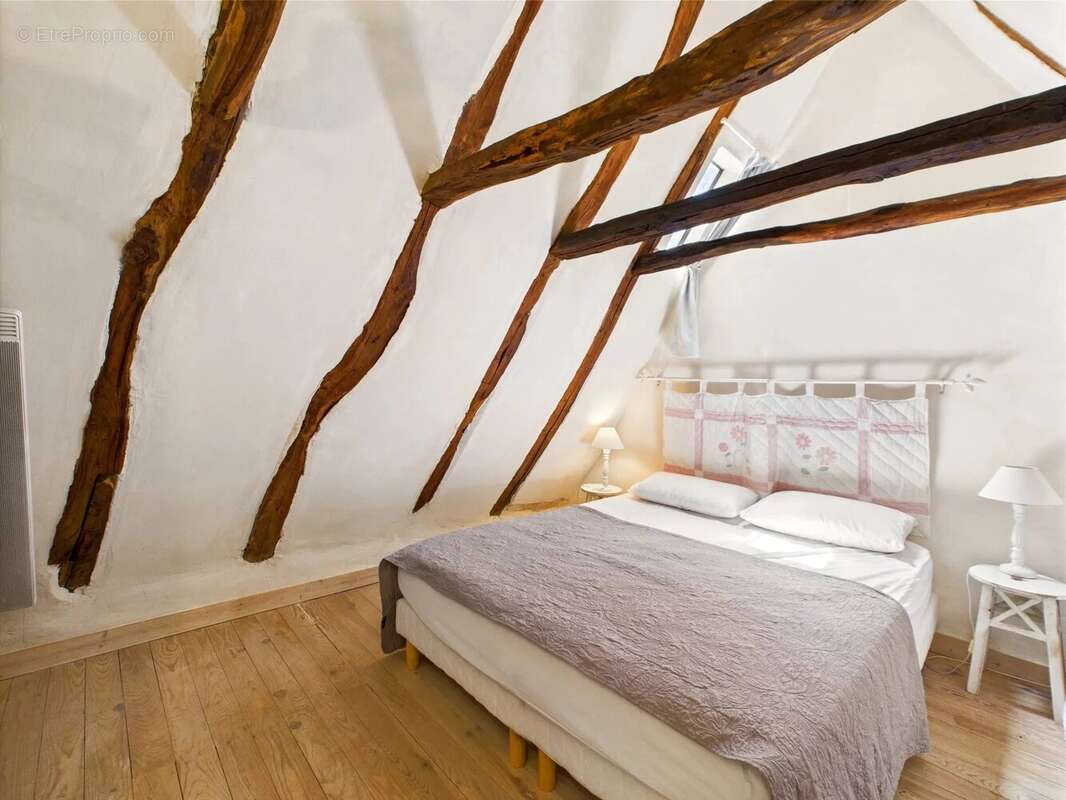 Un charmant ensemble de maisons en pierre – une opportunité de vie et d’affaire - photo 12