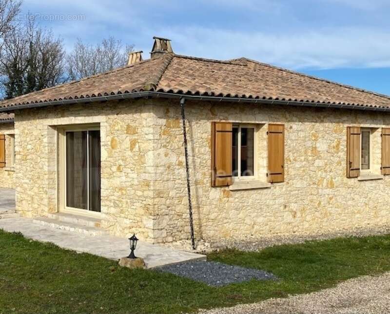 Maison à CASTILLONNES