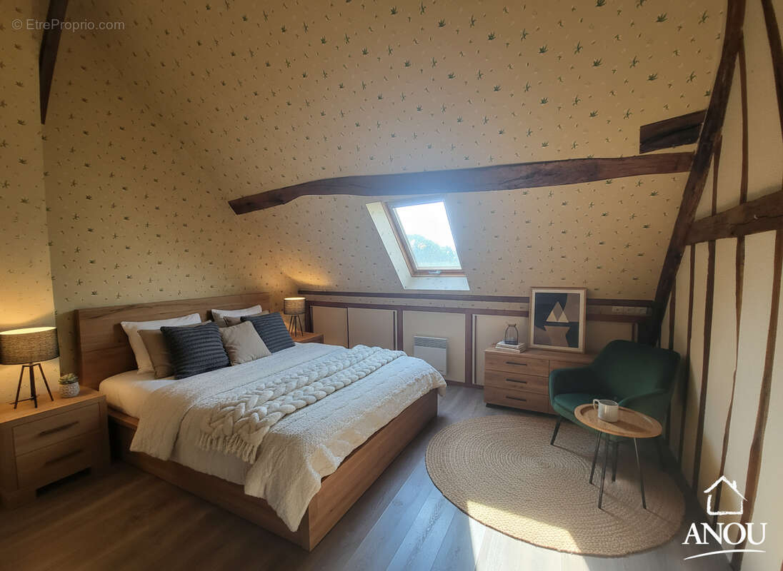 Maison à LA BAZOCHE-GOUET