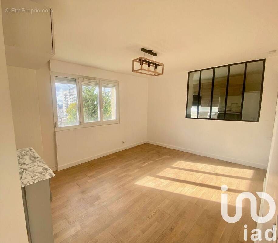 Photo 1 - Appartement à CHARENTON-LE-PONT