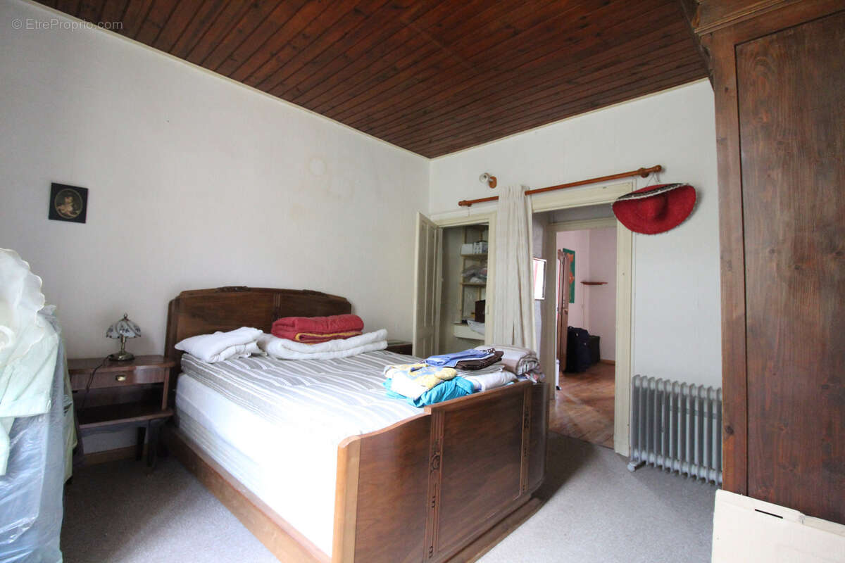 Maison à ROQUEFORT-SUR-SOULZON