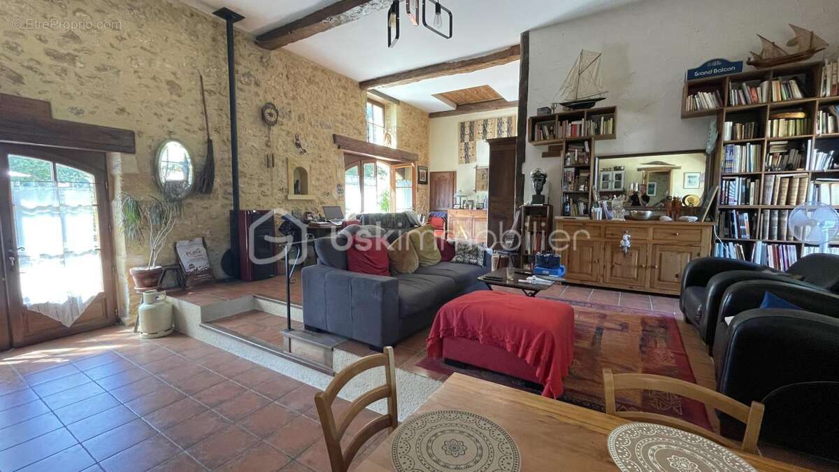 Maison à LALINDE