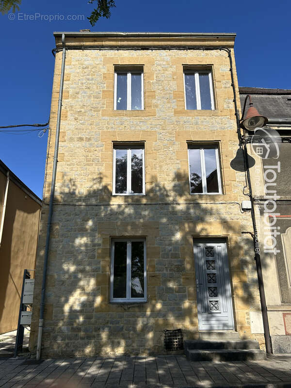 Maison 148 m² à Charleville-Mezieres  - photo 1